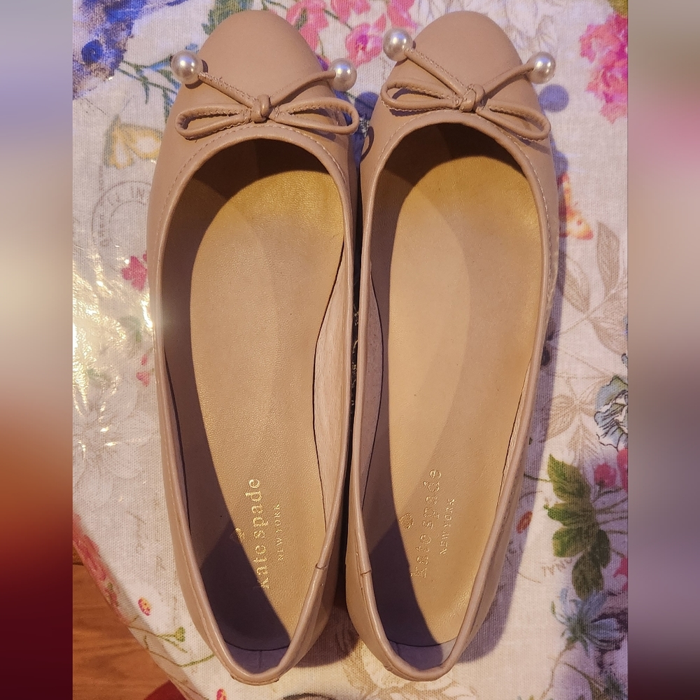 Kate Spade Ellio Pearl Bow Ballet Flats Powder Beige